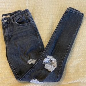 Levi’s 721 high rise skinny black jeans 27